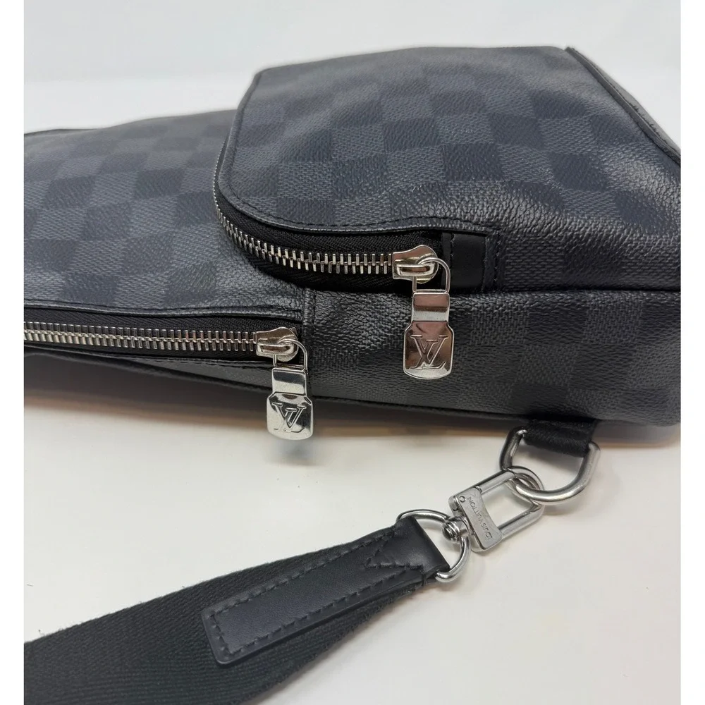 Louis Vuitton Avenue Sling Bag Damier Black Leather